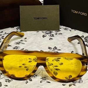Women’s Tom Ford Sunglasses with Box